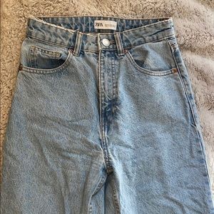 Zara Mom Fit Jeans